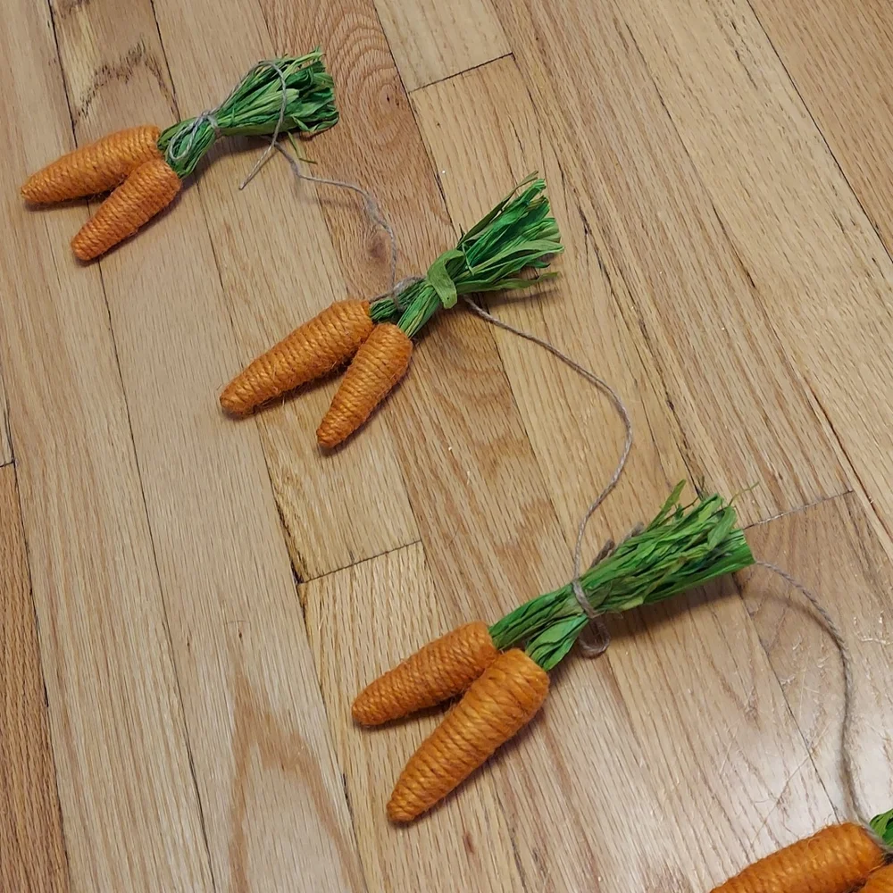 Easter decor ( carrots ) garland